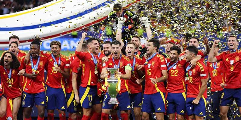 Euro Cup - Giải Đấu Quy Tụ Những Ông Lớn Của Châu Âu 3 La Roja xuất sắc giành chức vô địch Euro lần thứ tư